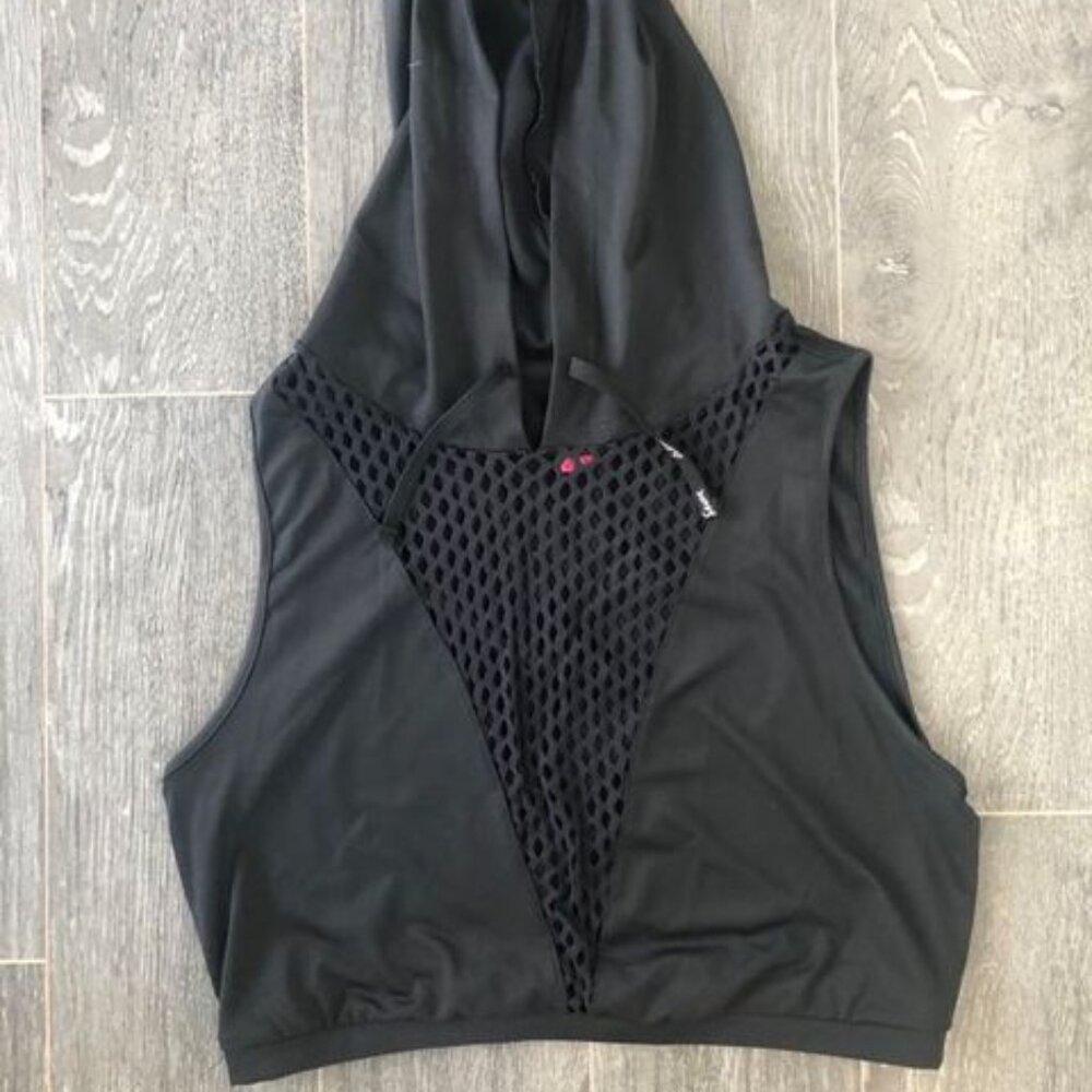 Sporty Crop Top